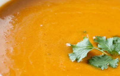 LCHF bučna juha s kokosom